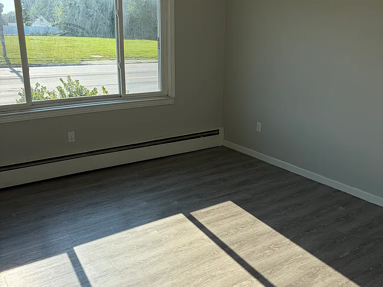 2041 Abbott Rd #1 — Photo 1