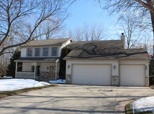 11597 14th Ave, Pleasant Prairie, WI 53158