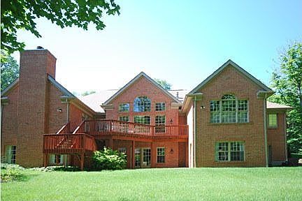 Back View w. upper deck