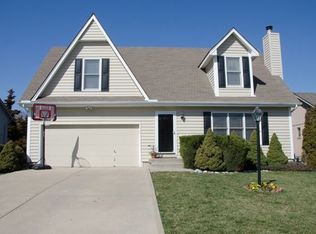 12358 S Parker Ter, Olathe, KS 66061