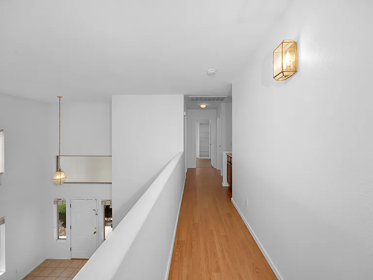 3309 E San Remo Ave — Photo 15