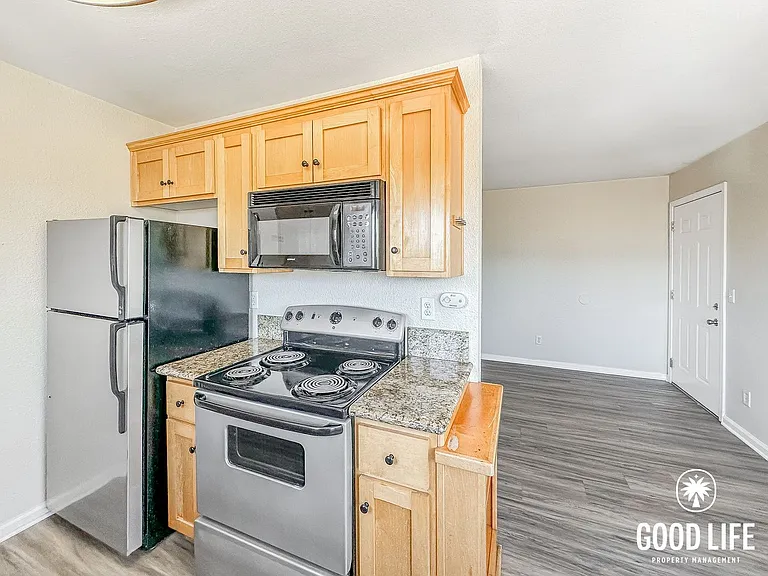 3053 C St #2 — Photo 2