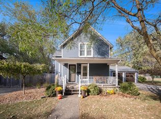 111 Dewey St, Chelsea, MI 48118
