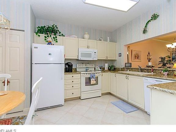 5th image of 500 Saratoga Cir #F-102