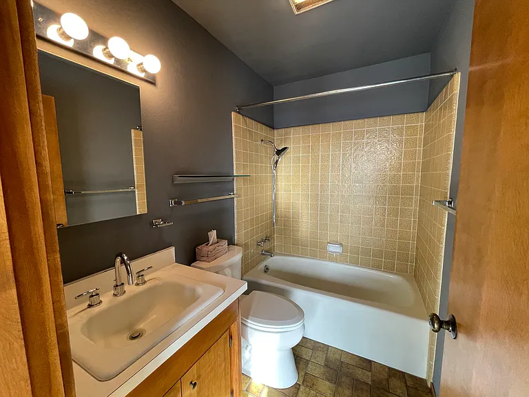 24401 Rich Ranch Rd — Photo 41