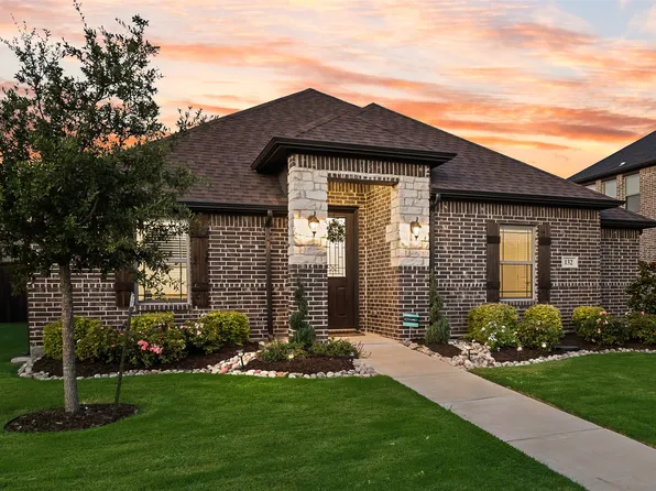 132 Lady Bird Dr, Waxahachie, TX 75165