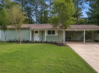 1 Laurel Oak Pl, Spring, TX 77380