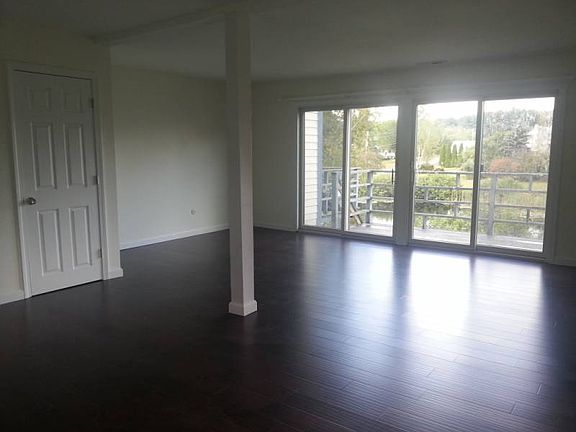 4th image of 144 Canterbury Ln