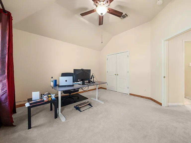 1512 Amelia Dr — Photo 25