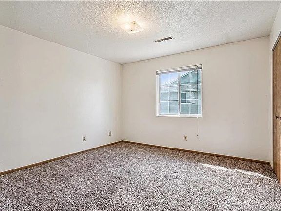 3rd image of 182 W Side Dr #12