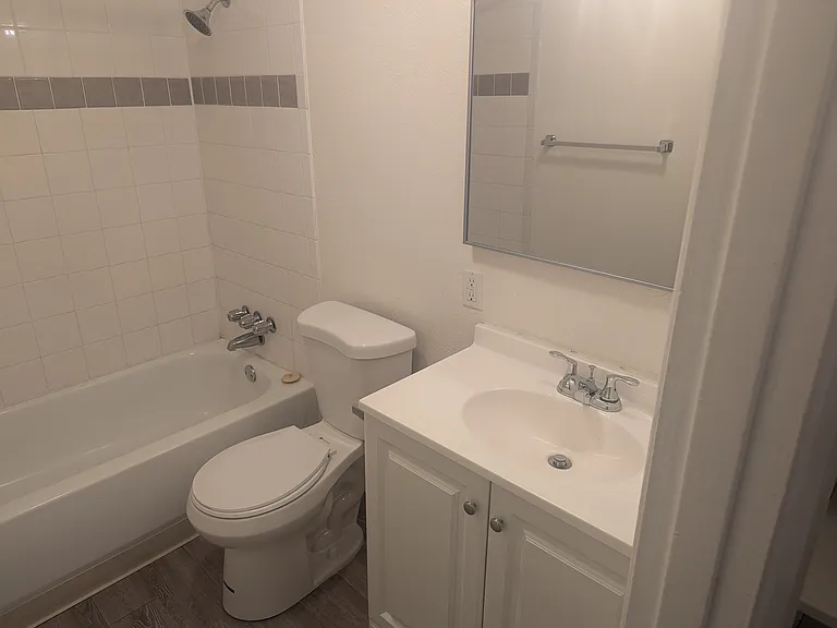551 Geneva St #244 — Photo 5