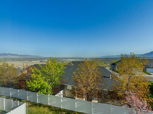 381 E Braidhill Dr, Draper, UT 84020