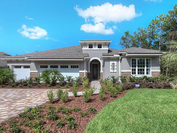 The Palmetto A Exterior