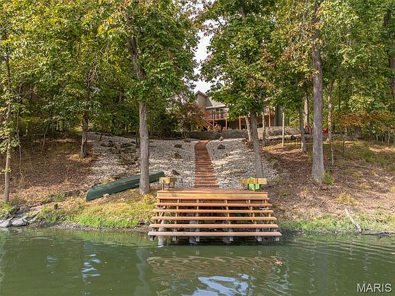 4th image of 513 Woodlake View Dr