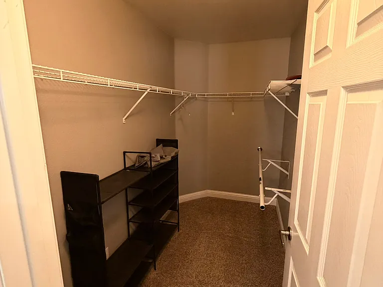 798 Century Ln — Photo 27