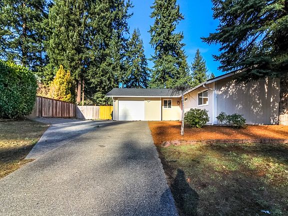 2nd image of 6811 162nd Street Ct E
