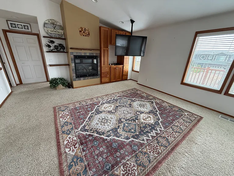 35210 F Pl — Photo 11