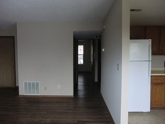 3rd image of 6 Quail Hollow Ct #A