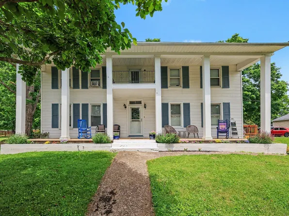 2304 Petersburg Rd, Hebron, KY 41048