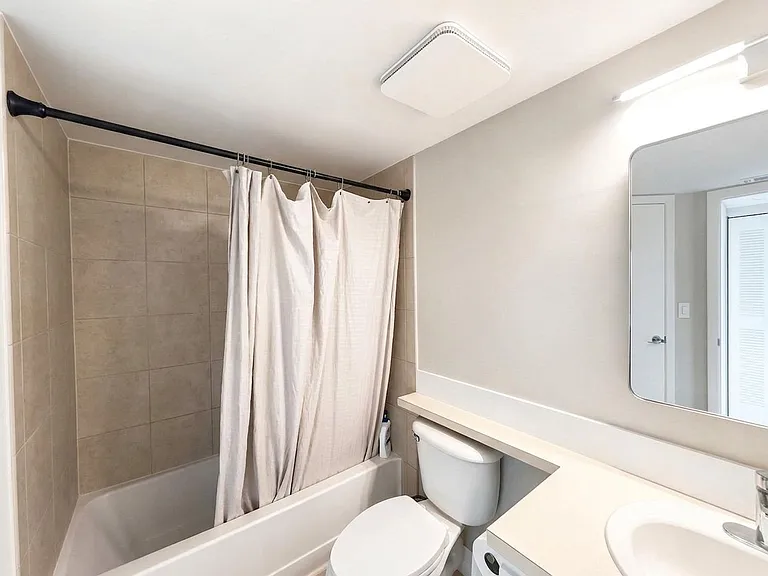 150 Santa Clara Dr #7 — Photo 6