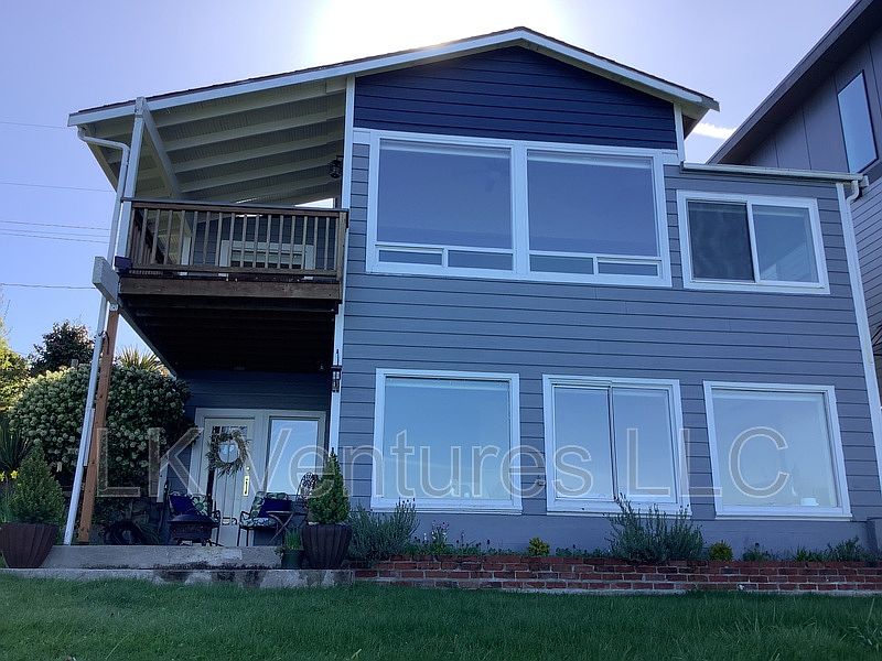 1st image of 406 Farragut Ave N