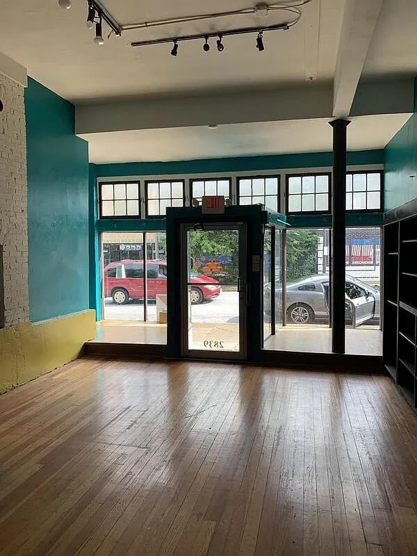 1 bed, 1.0 bath, 900 sqft, $1,195 — Photo 1