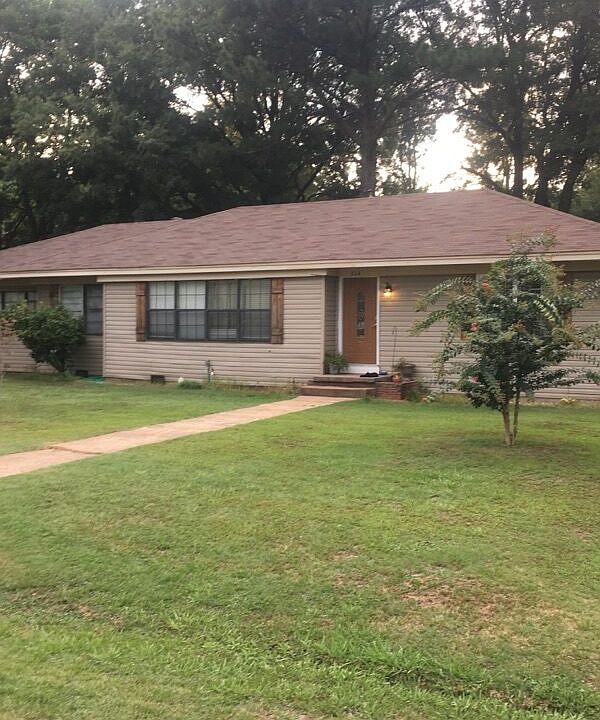 1st image of 514 Julianne St