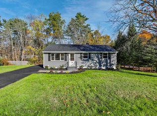 16 Palmer Rd, Goffstown, NH 03045