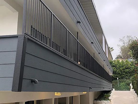 2nd image of 4237 Avocado St #1/2