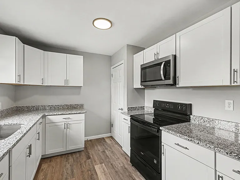 1780 Academy Pl — Photo 12