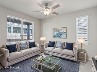 702 Sand Dollar Dr, Kemah, TX 77565