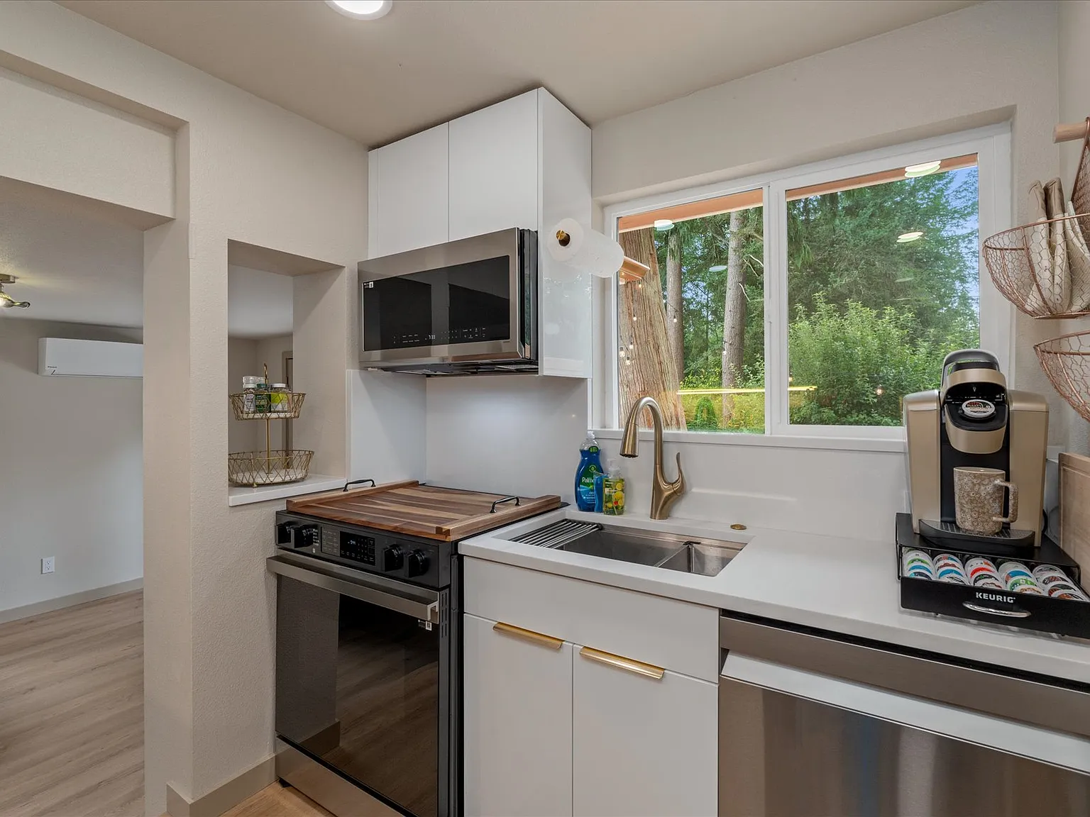 19225 Forest Park Dr NE — Photo 4
