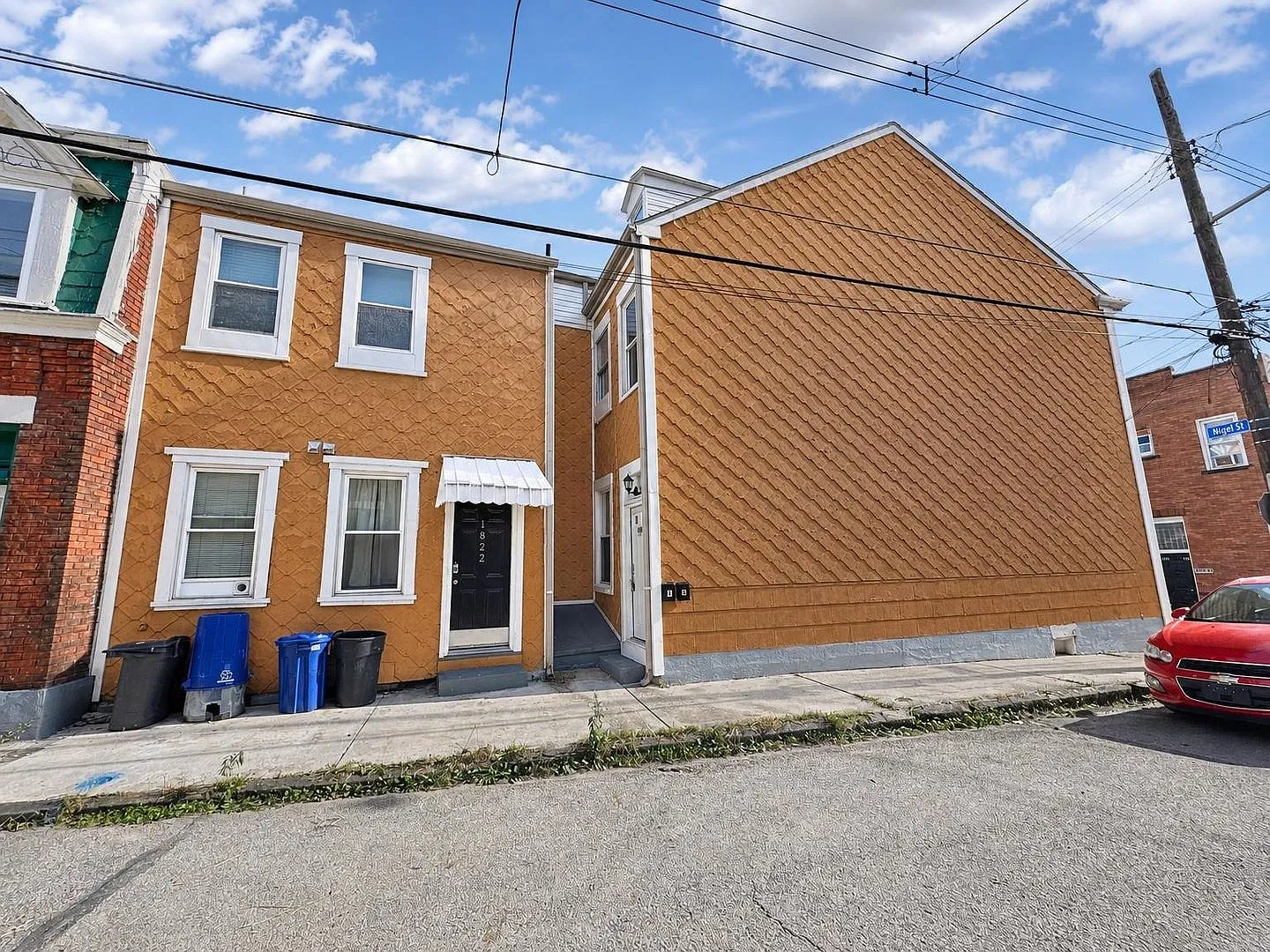1822 Niggel Street (For Sale OA) — Photo 2