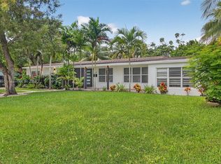Twin Lakes Manor Sub Corr, South Miami, FL 33143