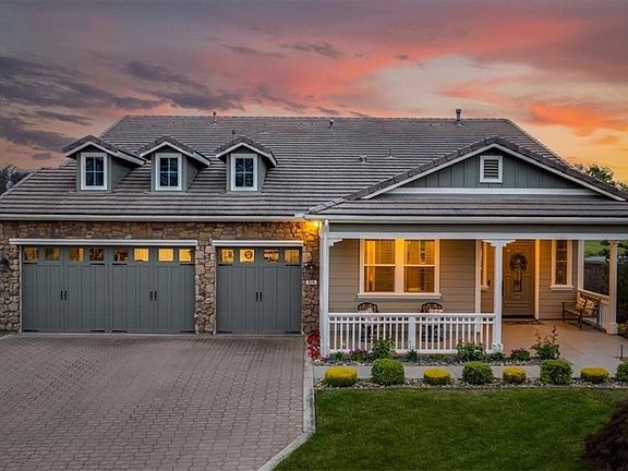 3rd image of 926 Miguel Ct