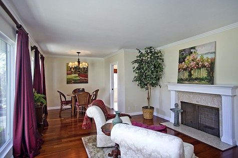 3rd image of 2175 Grand Oaks Ave