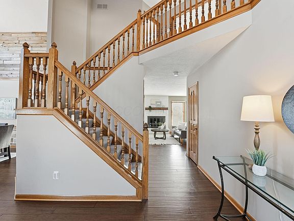 2nd image of 7846 Tipperary Ct S