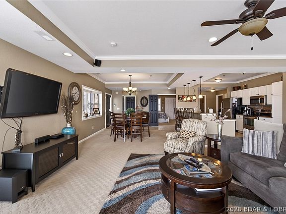 4th image of 228 Palisades Condo Dr #3B