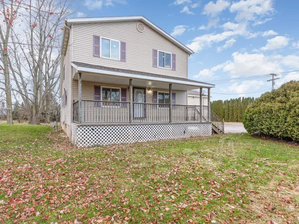 2951 N Huron Rd, Pinconning, MI 48650