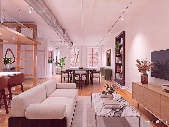 3rd image of 132 Duane St APT 4