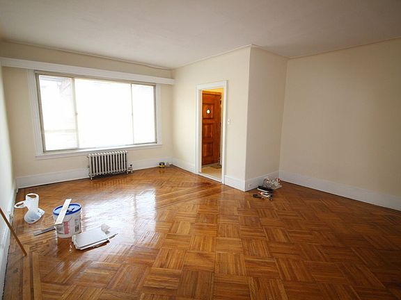 4th image of 9906 Fort Hamilton Pkwy #2