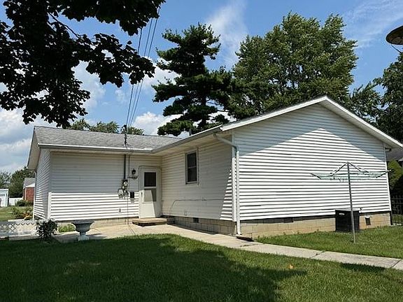 3rd image of 137 Clifton Ave