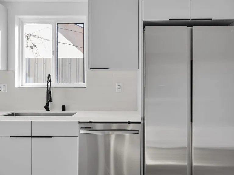 Best Priced Luxury 4 & 5 Bed Townhomes in Mid-City! — Photo 12