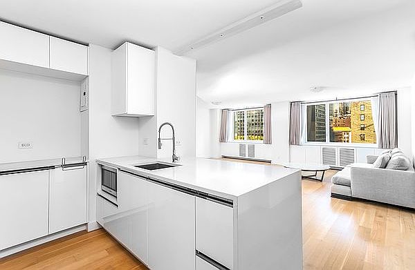 1st image of 301 W 53rd St APT 10F