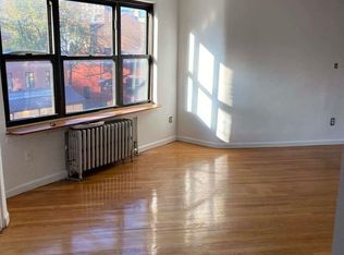 61 7th Ave S APT F, New York, NY 10014