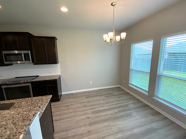 1236 Grand Oak Trl — Photo 4