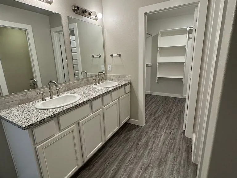 3208 Corpus Ave — Photo 9