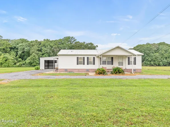 1247 Oscar Rivette Rd, Arnaudville, LA 70512