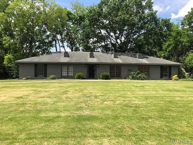 1st image of 2902 Hill Hedge Dr