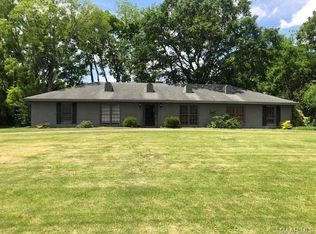 2902 Hill Hedge Dr, Montgomery, AL 36111